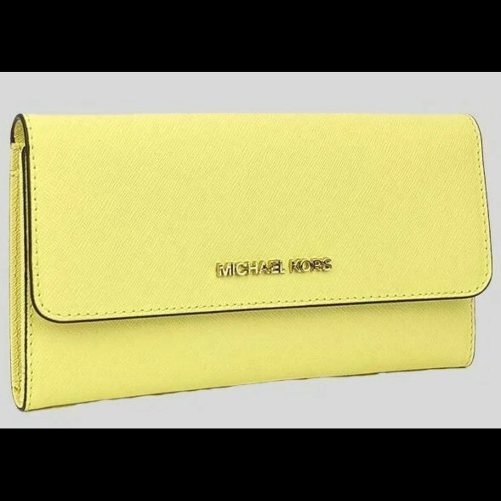 Michael Kors Jet Set Travel Large Trifold Wallet